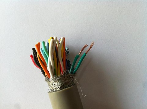 柔性耐油屏蔽拖链电缆