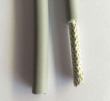 中度柔性双护套屏蔽拖链电缆