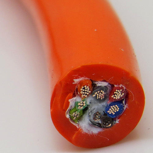 柔性对绞屏蔽电缆TRVVSP