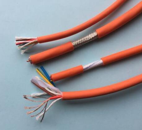 高速移动设备用高柔性伺服电缆