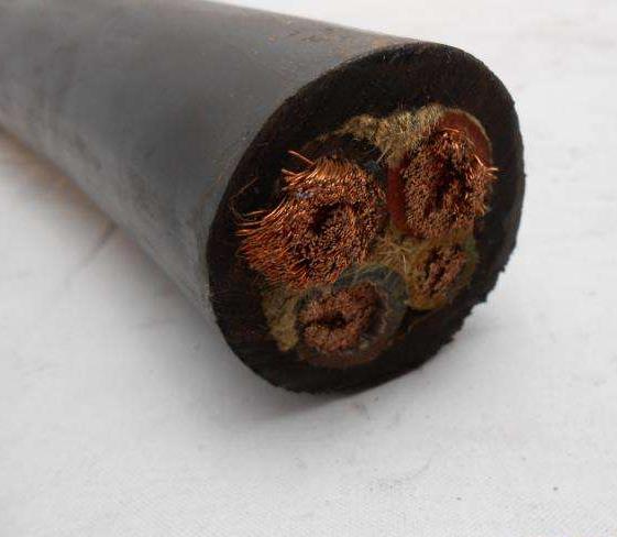 YJED23-3*120+1*70耐低温弹性体护套电力电缆